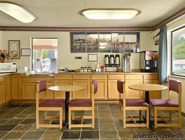 Red Roof Inn Portland